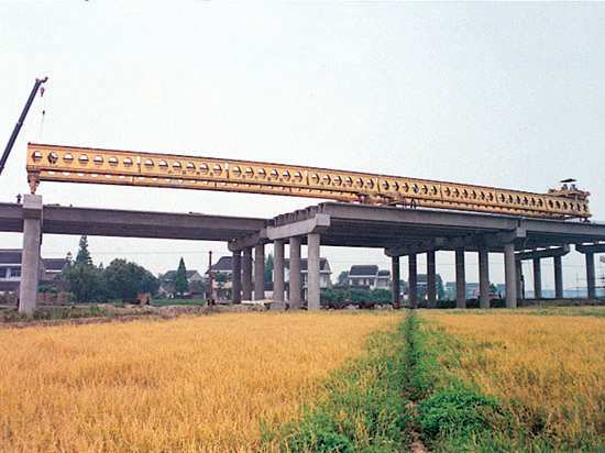 launching gantry