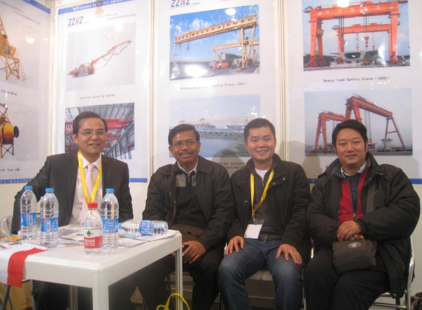 Customers in Bauma, China,2012
